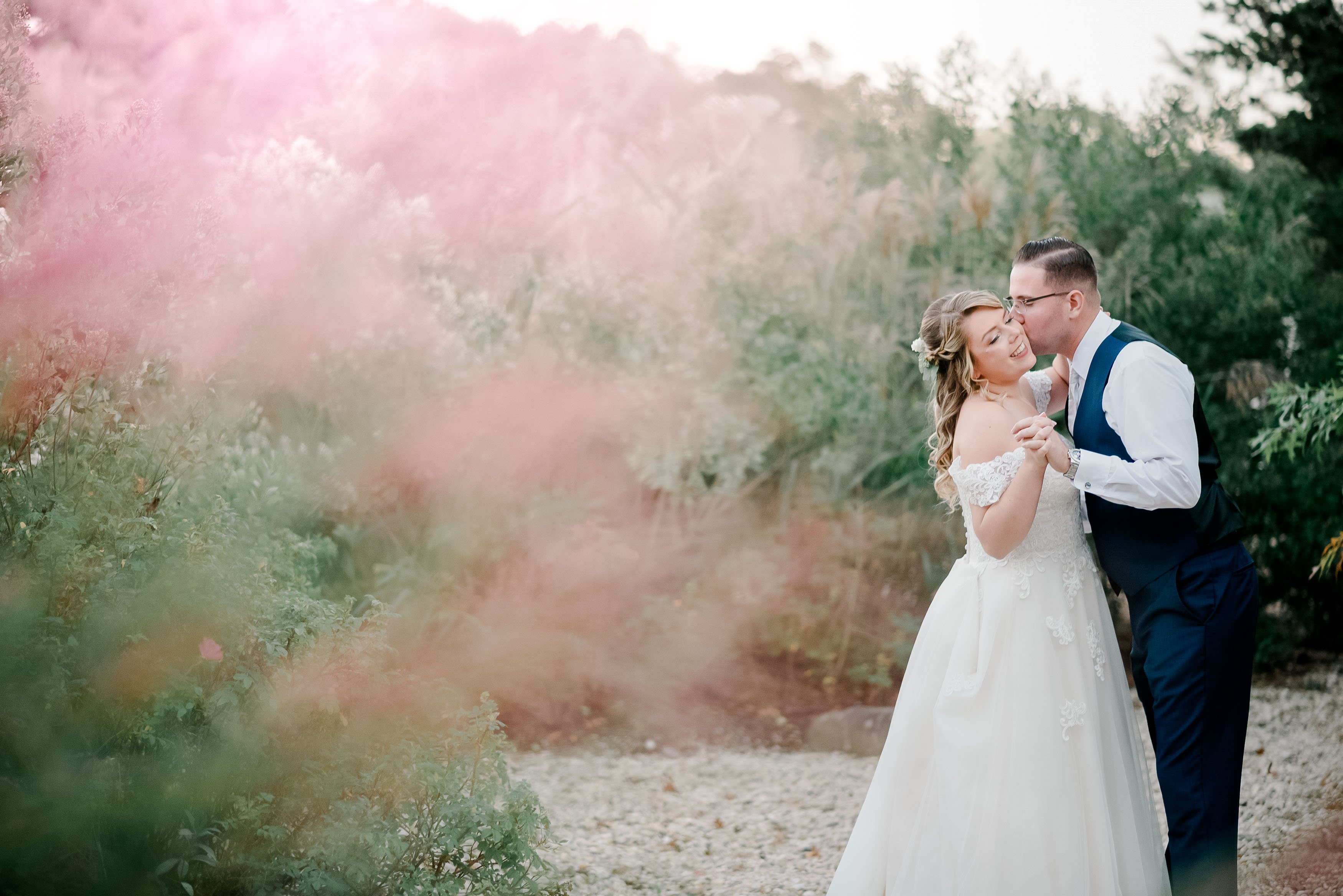Old Field Club Wedding Photos - Light and Airy Wedding Pictures