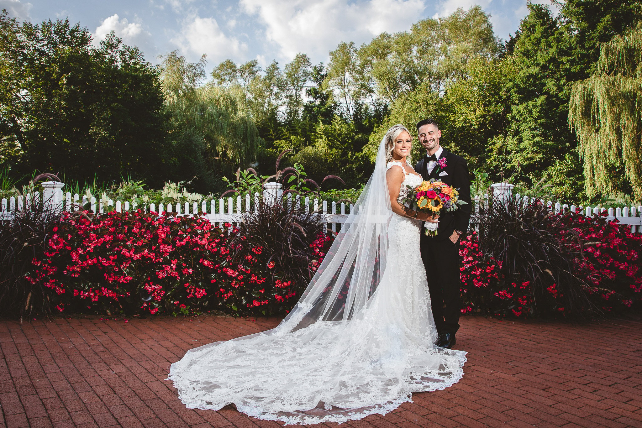 North Ritz Club - Light and Airy Wedding Pictures