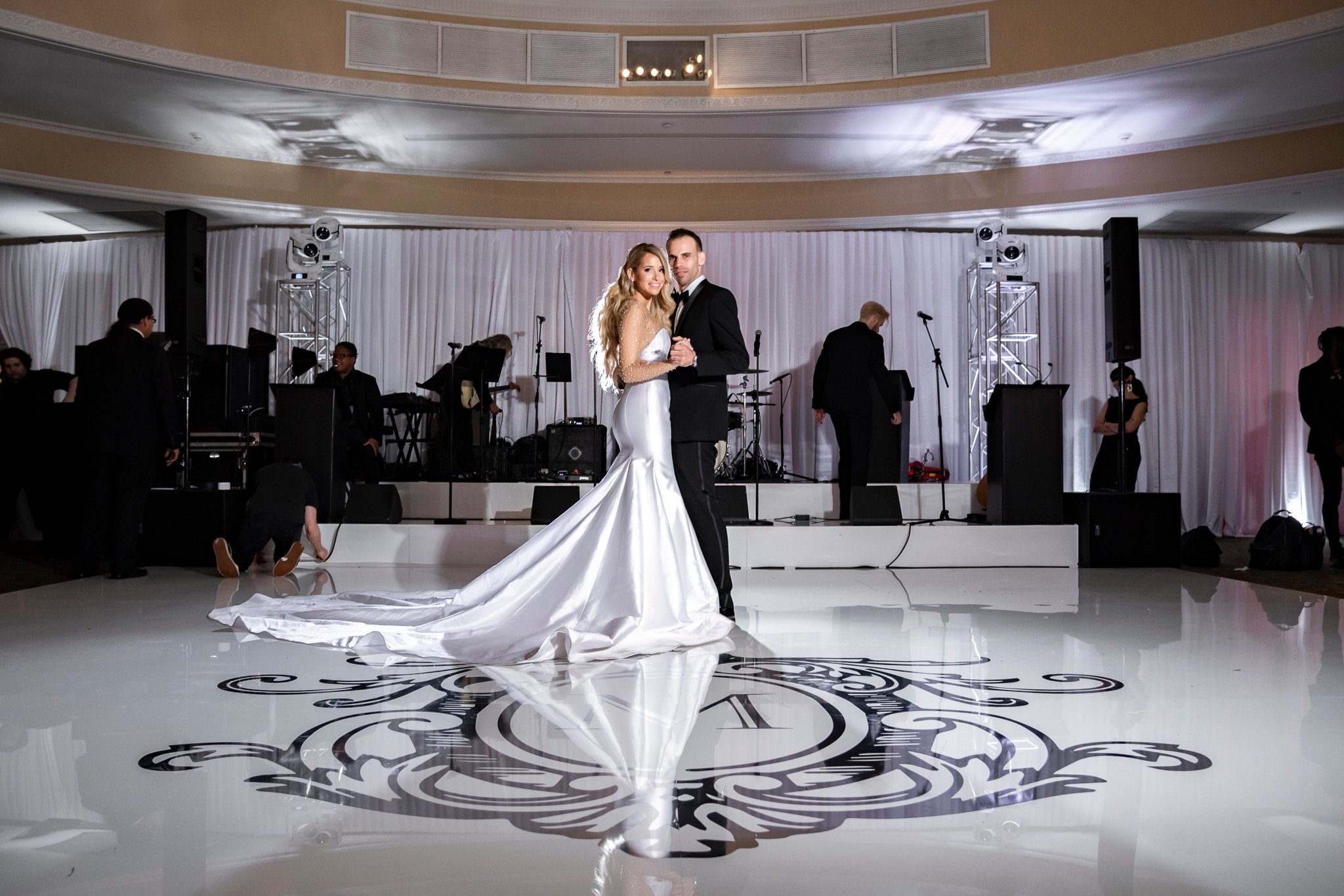 Best Oheka Castle Wedding Photos-103